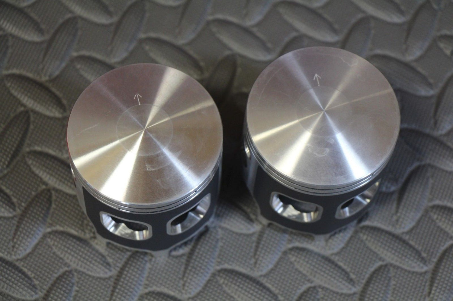 2 x Vito's ATHENA Banshee pistons FORGED 68.00 stock cylinder BIG BORE 68mm 5