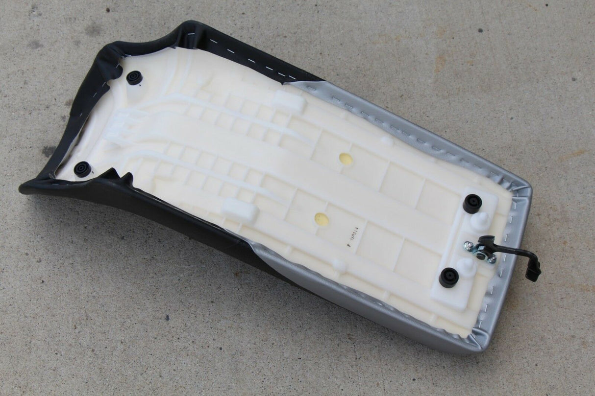 NEW Yamaha Banshee complete seat BLACK SILVER  cover latch foam 1987-2006 OEM 6