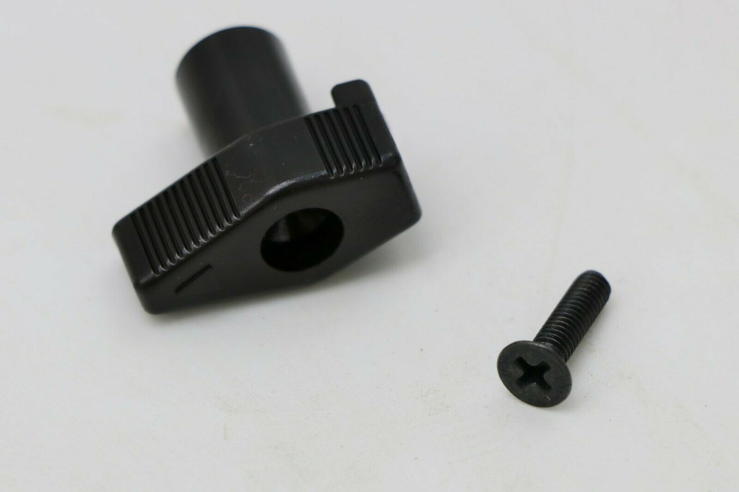 NEW OEM factory Yamaha YFZ450 fuel gas tank PETCOCK KNOB + SCREW 2004-2009 2