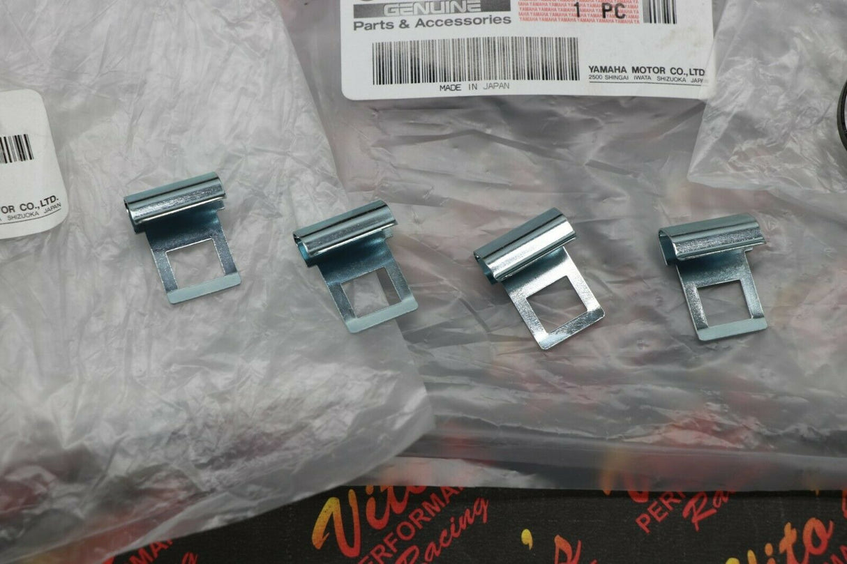 4 x NEW lid CLIPS for stock factory OEM airbox fits YAMAHA Banshee 1987-2006 1