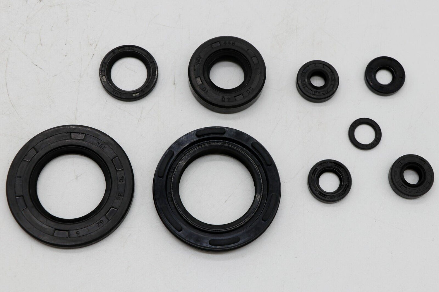 9 piece ENGINE SEAL KIT Yamaha RD350 RD400 RD250 crankshaft kicker transmission 4