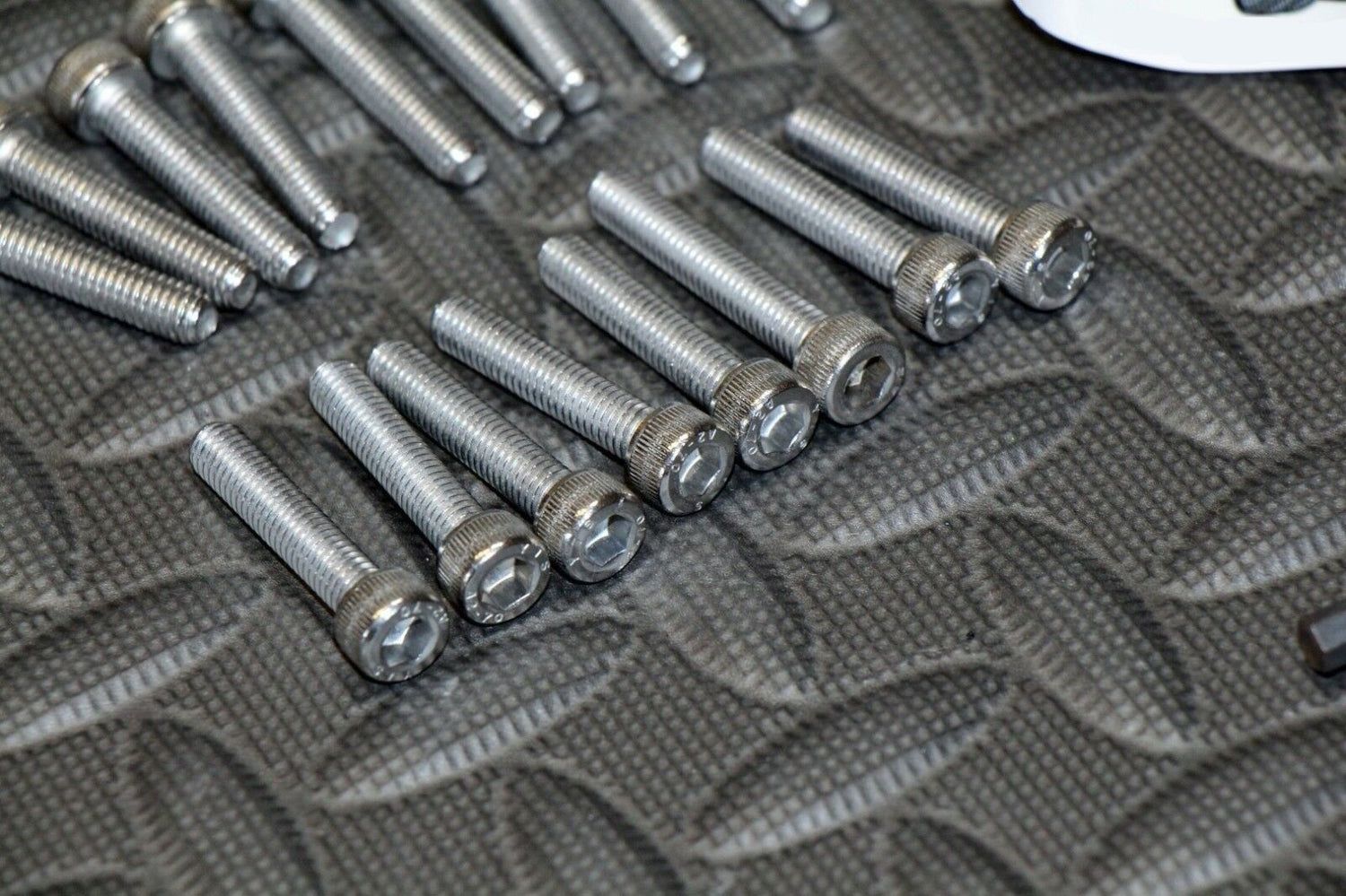 Vito's Performance Stainless BOLT KIT Yamaha Blaster: Clutch + Stator cover 4