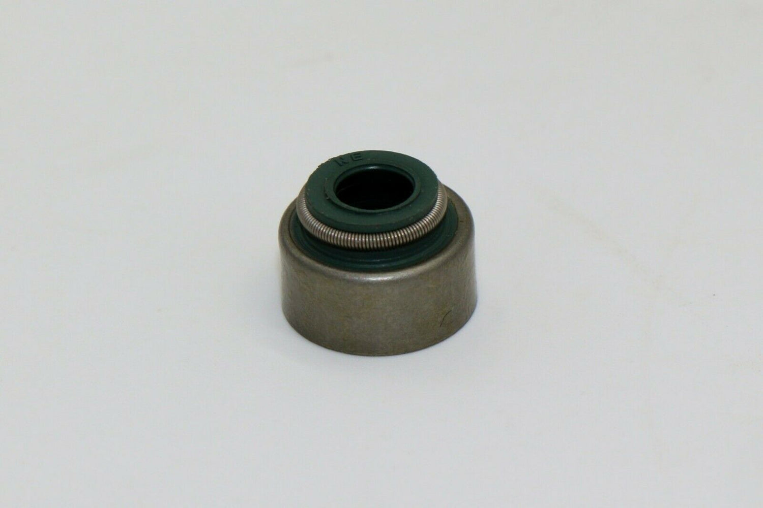 1 x Valve Stem seal Honda TRX420 TRX500 Pioneer VTR1000F RVT1000R 12208-MBB-003 1