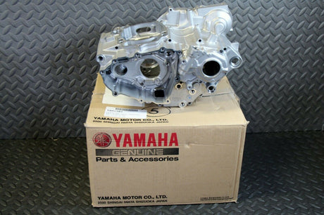 NEW YAMAHA YFZ450 YFZ 450 ENGINE LEFT RIGHT CENTER CASES CASE YFZ 450  2004 2005 1