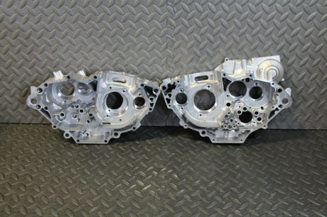 NEW YAMAHA YFZ450 YFZ 450 ENGINE LEFT RIGHT CENTER CASES CASE YFZ 450  2004 2005 7