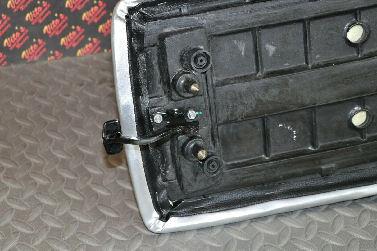 NEW Complete seat 1987-2006 Yamaha Banshee cover latch foam BLACK + SILVER 6