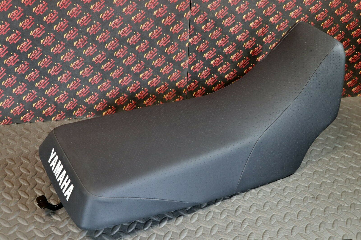 NEW Complete seat Yamaha Banshee 1987-2006 BLACK DIMPLE + lettering 1
