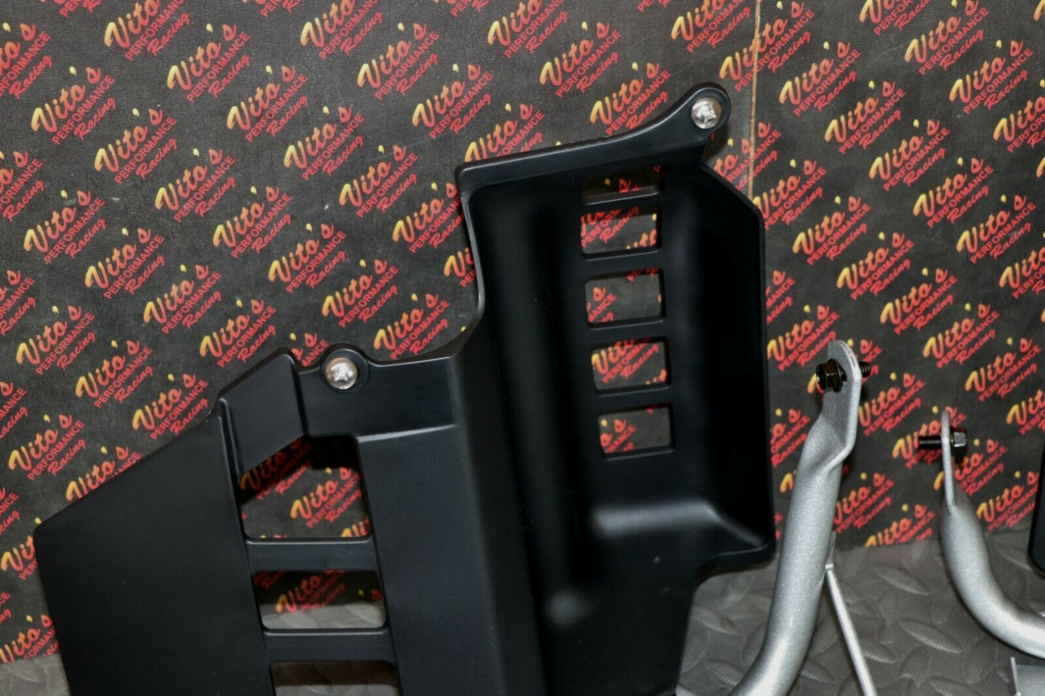 SILVER Heel Guards footrest Yamaha Banshee left right nerf bars plastic BOLT KIT 4