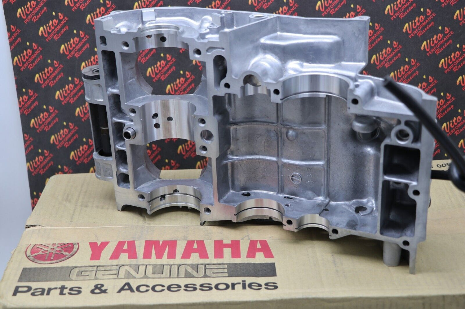 New UPPER Cases Crankcase OEM Factory Top Engine Motor Yamaha Banshee 1987-2006 3