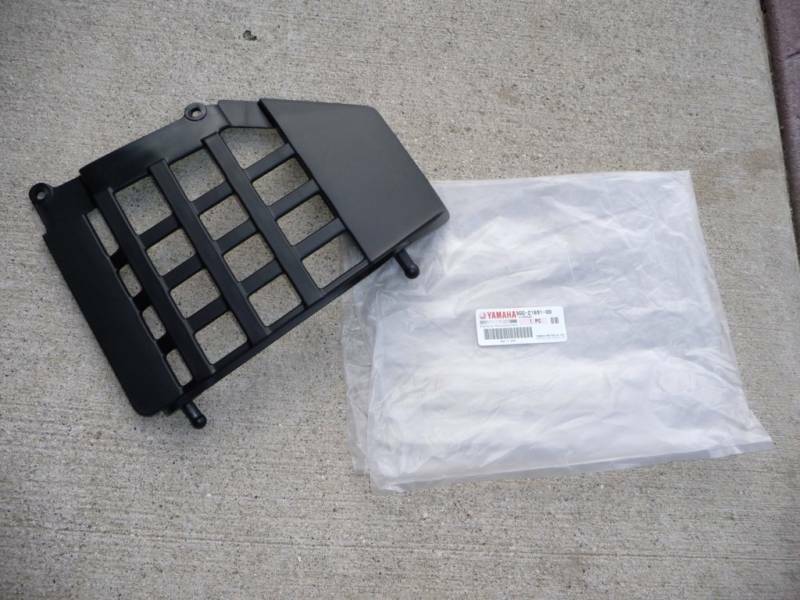 NEW Yamaha Banshee nerfs OEM factory plastic nerf bars heel guards LEFT 1