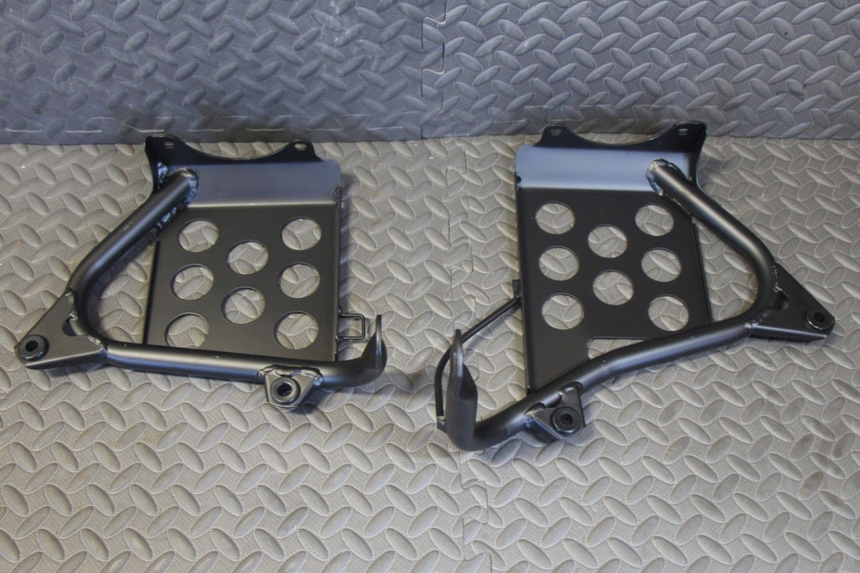 NEW Black Heel Guards footrest stand Yamaha Banshee left + right nerf bars 2