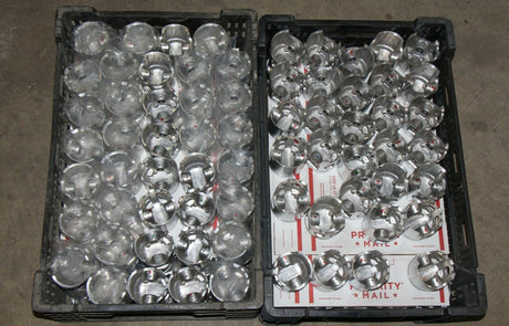 NEW PISTON ART DISPLAY??FACTORY REJECTS FOR ART PROJECTS 2.75" PISTONS - LOT OF 6 5