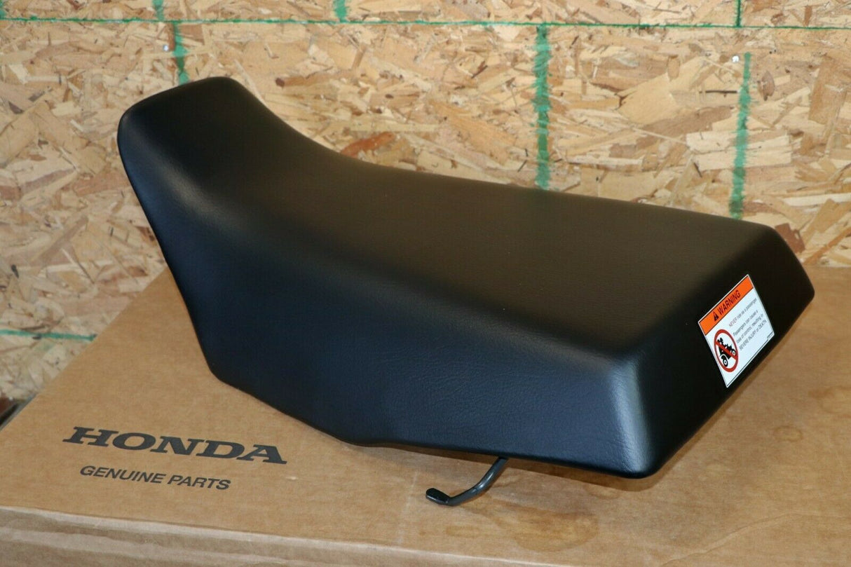 New OEM Complete Seat 1988-2000 Honda TRX300 TRX FOURTRAX ATV 2