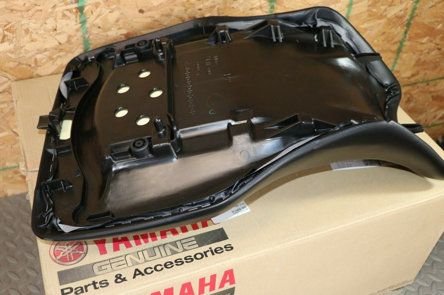New OEM factory Complete Seat 2002-2008 Yamaha Grizzly 660 YFM660 ATV 4