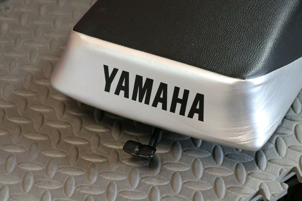 NEW Complete seat 1987-2006 Yamaha Banshee BLACK + SILVER + lettering 5