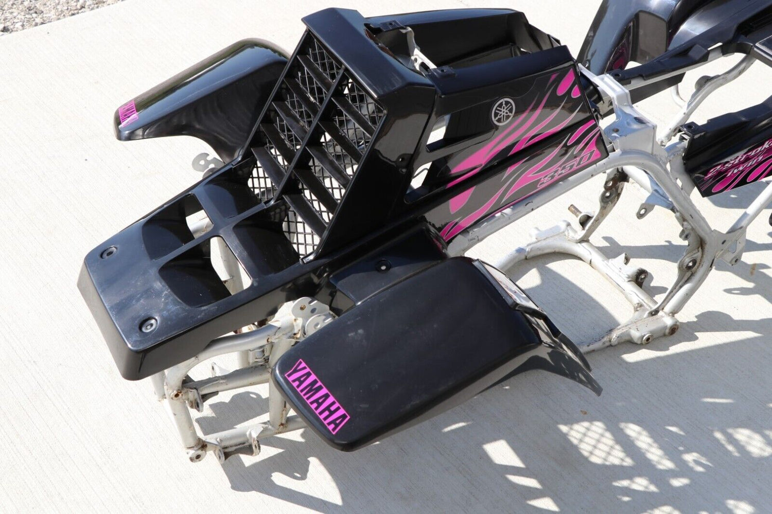 Yamaha Banshee fenders + gas tank plastic + grill + graphics BLACK PINK 8
