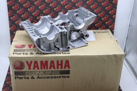 New LOWER BOTTOM Cases Crankcase OEM Factory Engine Motor Yamaha Banshee 2