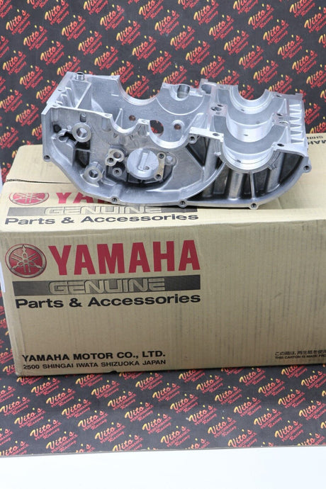 New LOWER BOTTOM Cases Crankcase OEM Factory Engine Motor Yamaha Banshee 4