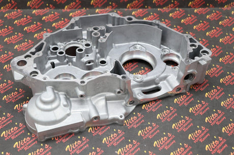 NEW Yamaha YFZ450 Engine right Cases crankcase YFZ 450 2004-09 12-13 HALF 6
