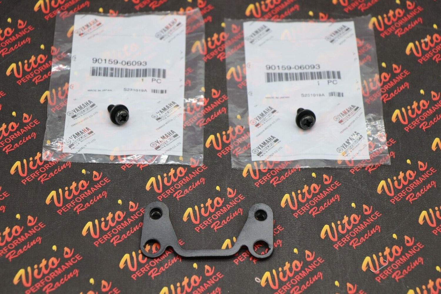 Bracket + key plastic holder mount stem stay Yamaha Banshee Blaster + OEM screws 4