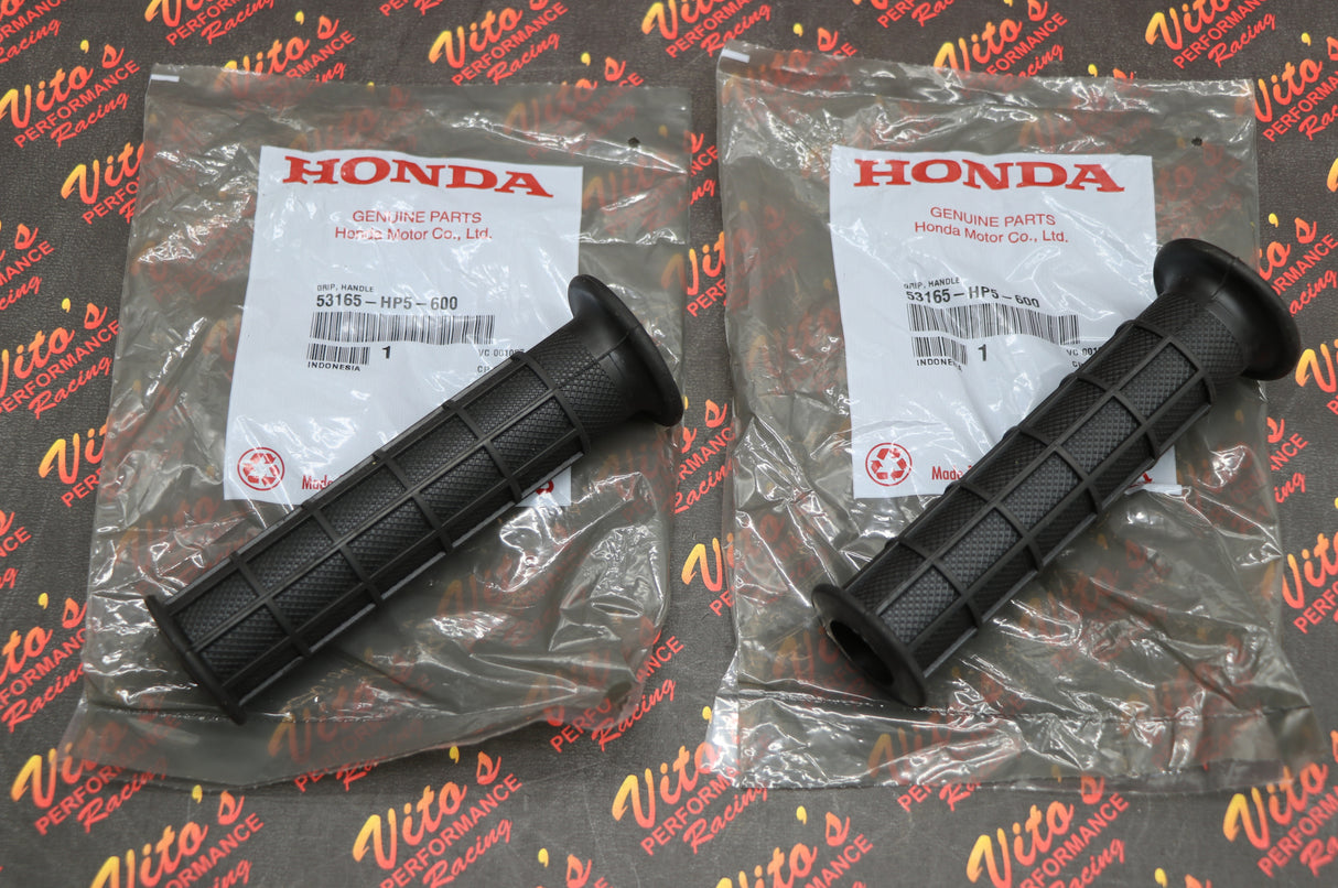 2 x OEM Honda Handle Bars Grips Rincon 680 650 Rancher 420 Foreman 400 450