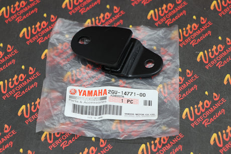 2 x OEM Factory Yamaha Banshee exhaust pipe mounts front hangers muffler stay 1