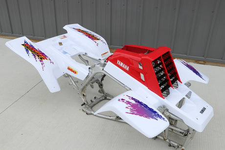 Yamaha Banshee fenders + gas tank plastic + grill + graphics WHITE + RED 1996 10