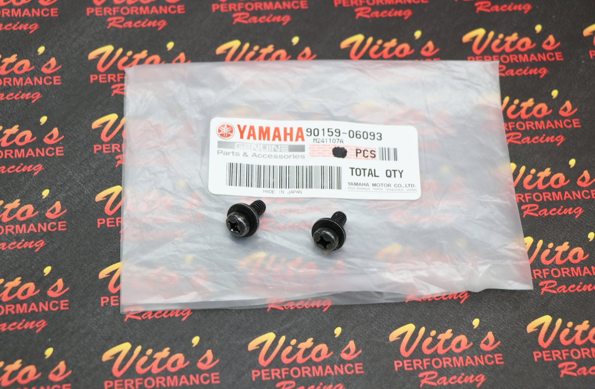 2 x OEM Factory BOLT for KEY PLASTIC HOLDER COVER Yamaha Banshee Blaster