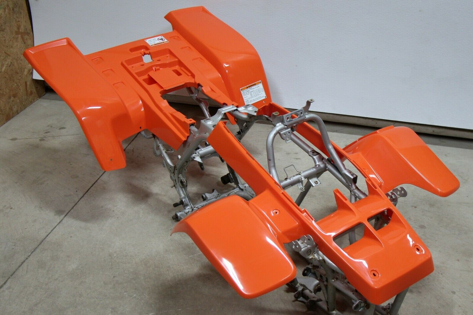 NEW Yamaha Banshee fenders front + rear plastic body 1987