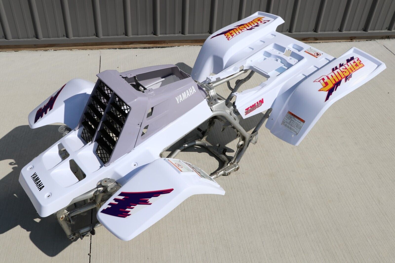 Yamaha Banshee fenders + gas tank plastic + grill graphics WHITE +