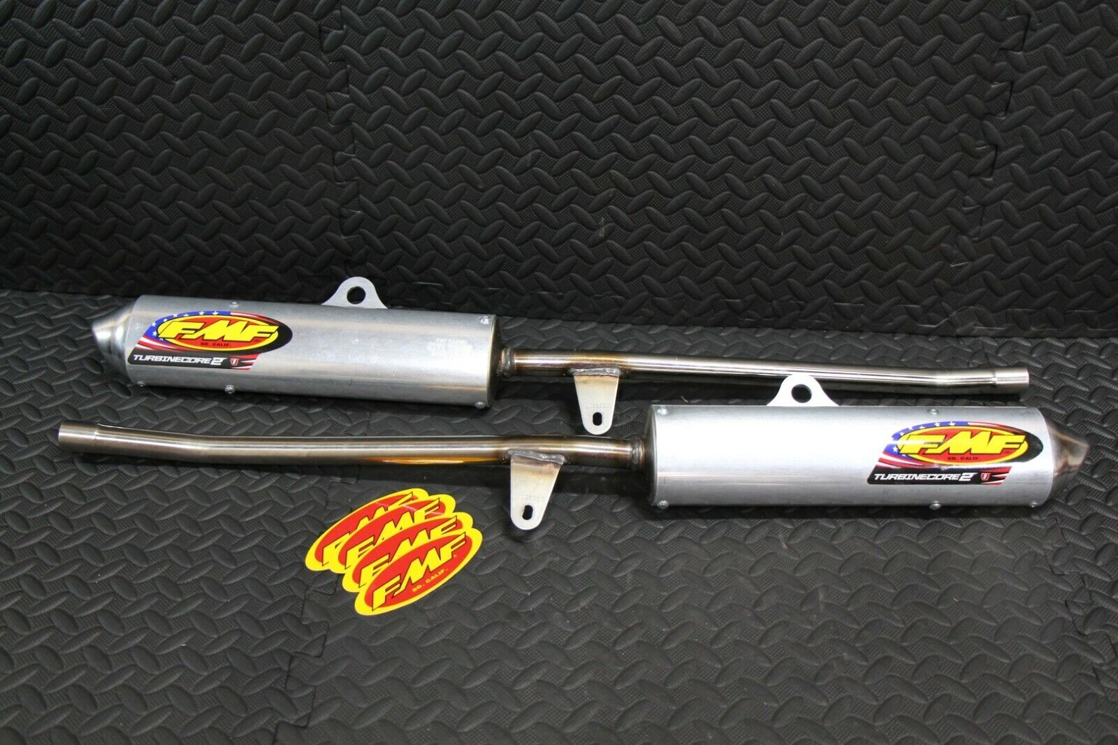 NEW FMF Fatty exhaust Pipes & Power core 2 silencers Yamaha