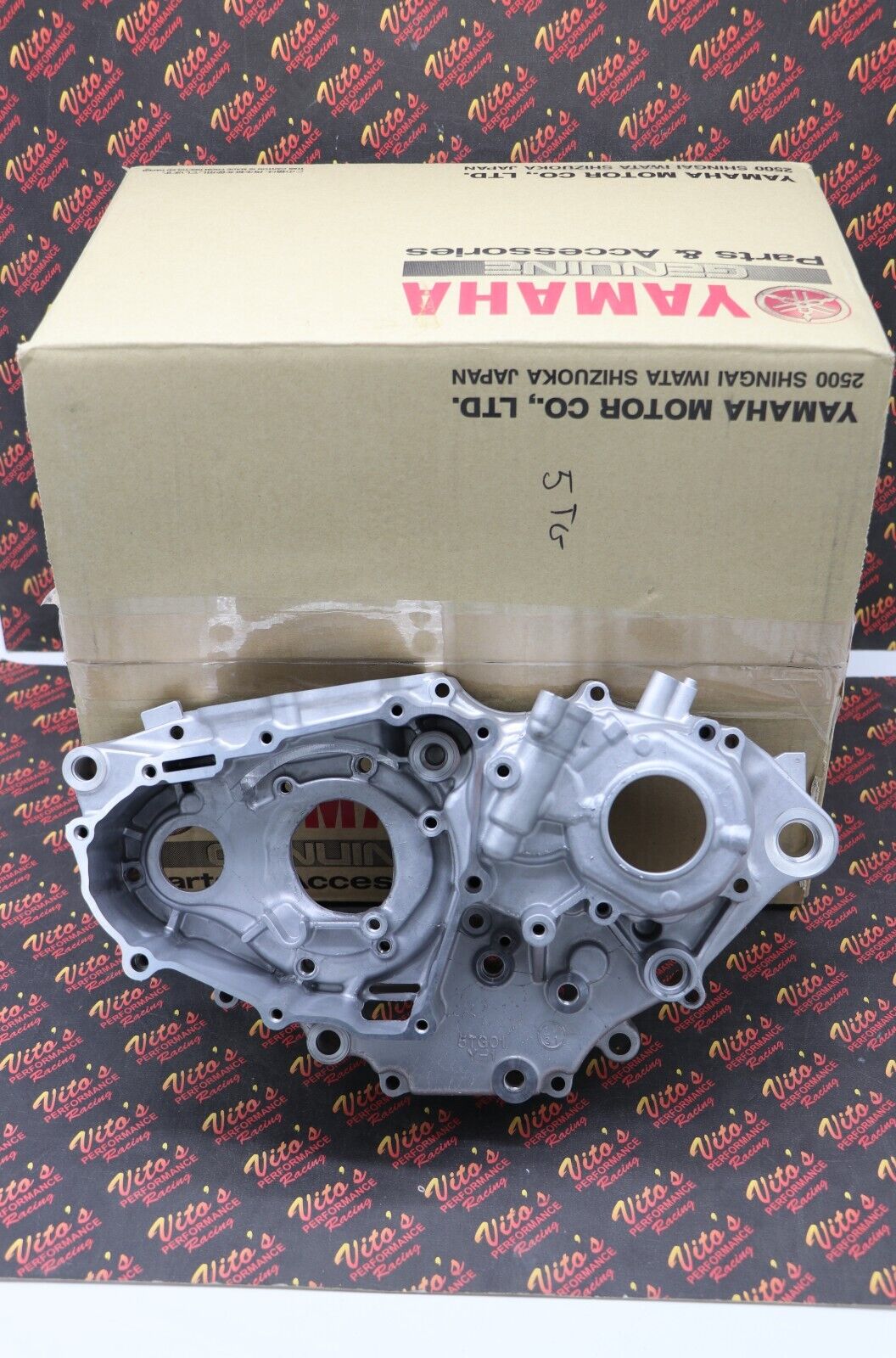 NEW Yamaha YFZ450 Engine left Center Cases crankcase YFZ 450 2004-09 12-13 HALF 1