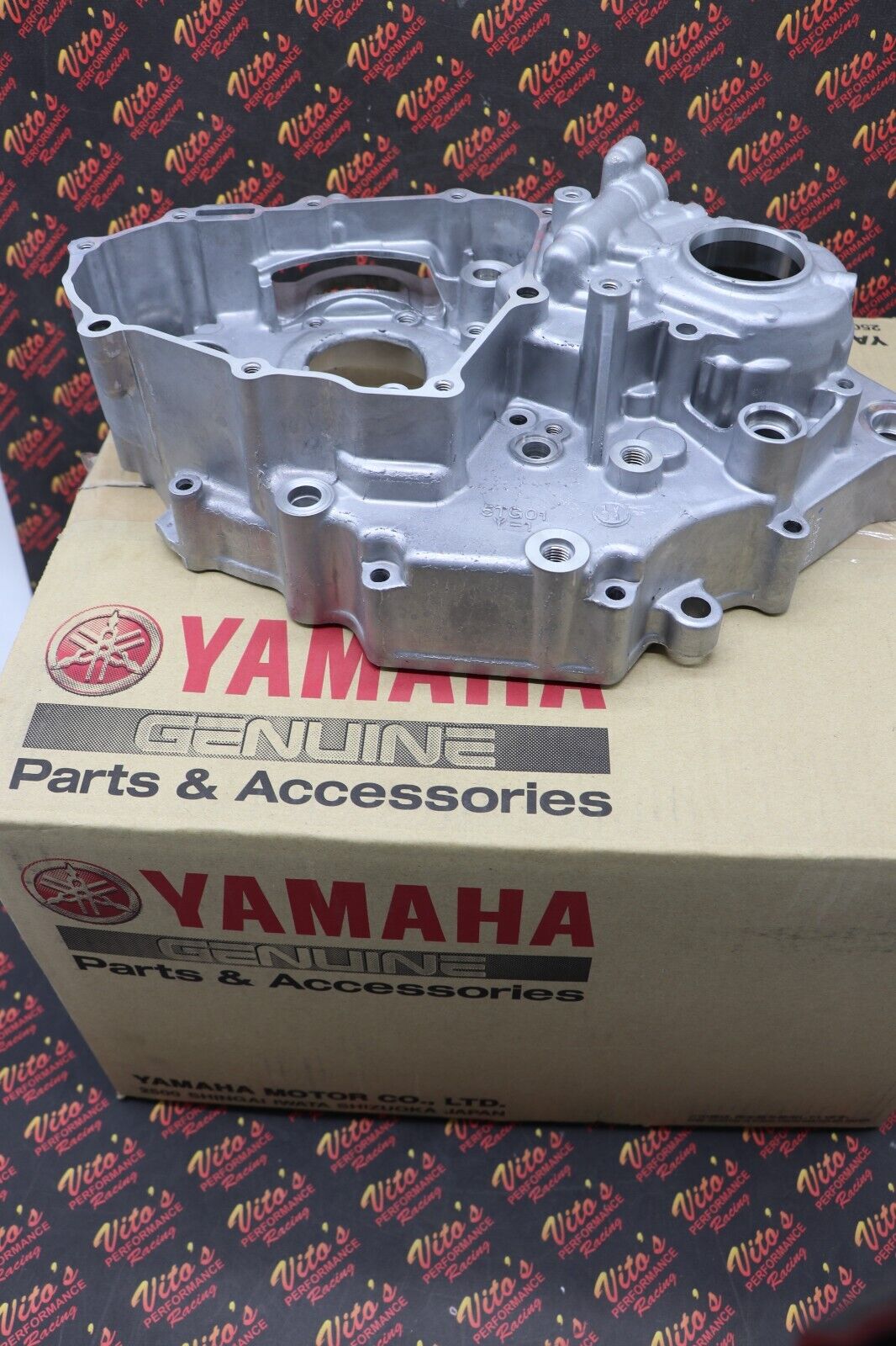 NEW Yamaha YFZ450 Engine left Center Cases crankcase YFZ 450 2004-09 12-13 HALF 3