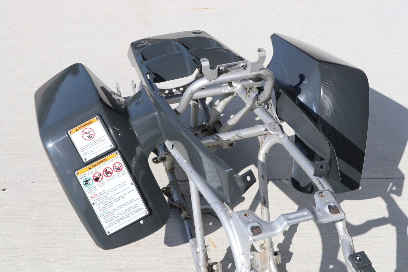 NEW front fenders Yamaha Banshee plastic body 1987-2006 GRAY GREY