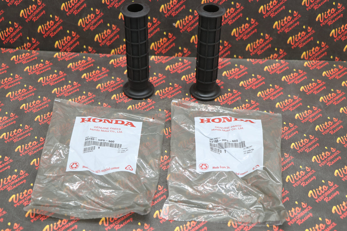 2 x OEM Honda Handle Bars Grips Rincon 680 650 Rancher 420 Foreman 400 450