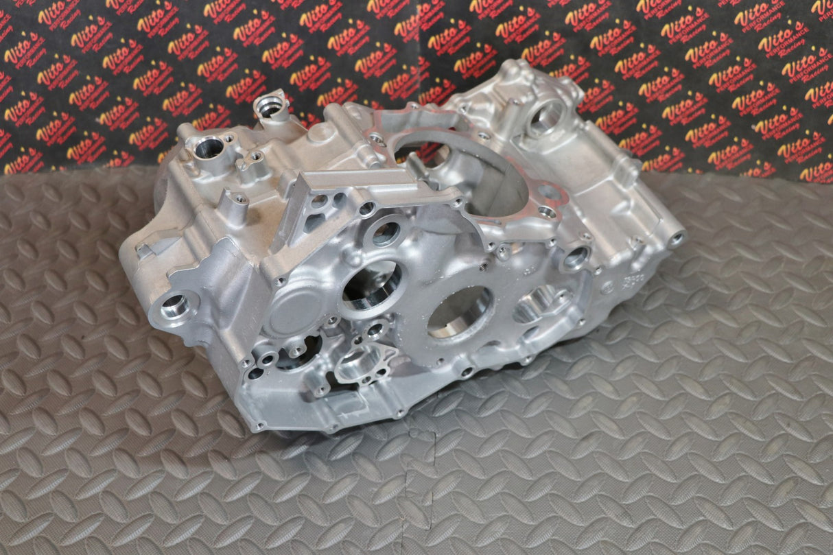 New Engine Left Right Center Cases Case Yamaha Yfz450r Yfz450x Efi 2009-2024